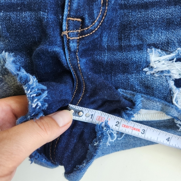 American Eagle Dark Wash Distressed Hi Rise Shortie 6 - Picture 7 of 9